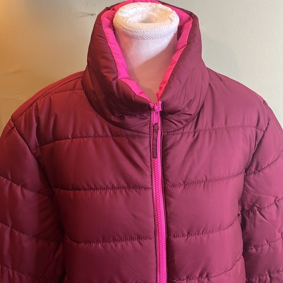 Wild Fable burgundy berry red lining puffer zip up jacket - Picture 4 of 13